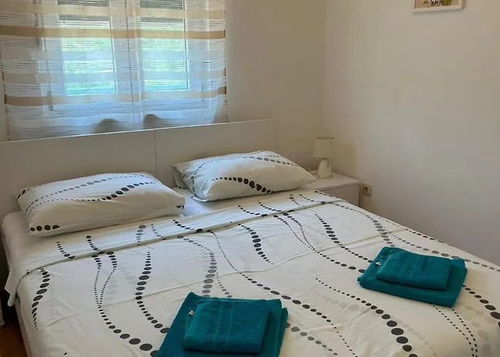 Beachfront Floor Apartment Trogir